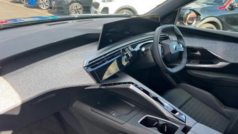 Peugeot 3008 157kW Allure 73kWh 5dr Auto