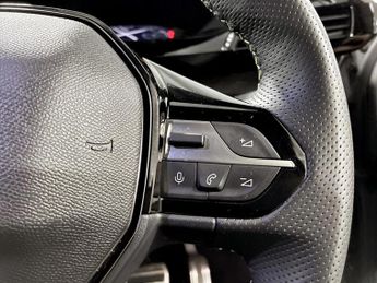 Peugeot 308 1.2 Hybrid 145 GT 5dr e-DSC6