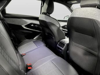 Peugeot 3008 157kW Allure 73kWh 5dr Auto