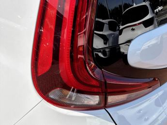 Kia Soul 150kW Maxx 64kWh 5dr Auto