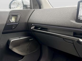 Kia Ev2 107kW First Edition 42kWh 5dr Auto