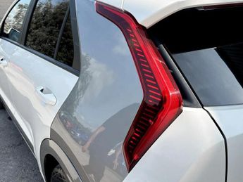 Kia Niro 150kW 4 65kWh 5dr Auto