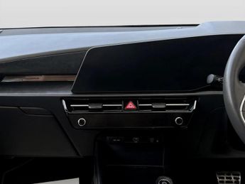 Kia Niro 150kW 4 65kWh 5dr Auto