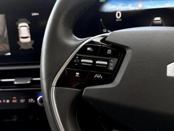 Kia Niro 150kW 4 65kWh 5dr Auto