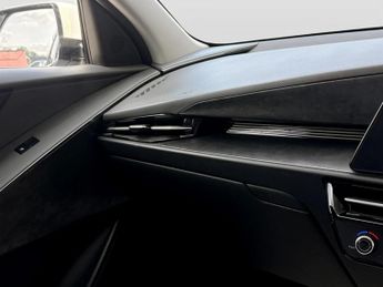 Kia Niro 150kW 4 65kWh 5dr Auto