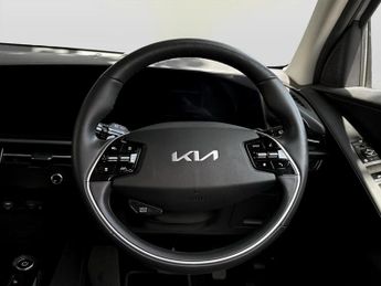 Kia Niro 150kW 3 65kWh 5dr Auto