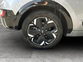 Kia Niro 150kW 3 65kWh 5dr Auto