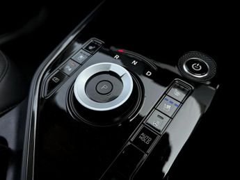Kia Niro 150kW 4 65kWh 5dr Auto