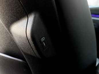 Kia Niro 150kW 4 65kWh 5dr Auto