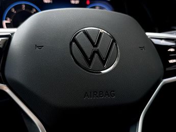 Volkswagen Golf 2.0 TDI 150 R-Line 5dr DSG