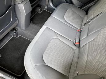 Kia Niro 1.6 GDi 127 Hybrid 2 Nav 5dr DCT