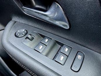 Vauxhall Mokka 100kW Ultimate 50kWh 5dr Auto