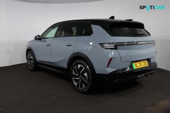 Vauxhall Grandland 157kW GS 73kWh 5dr Auto