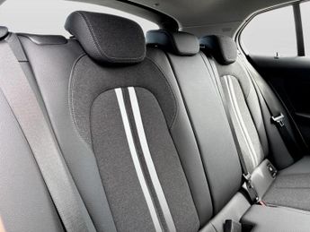 BMW 1 Series 118i [136] Sport 5dr Step Auto [Live Cockpit Pro]