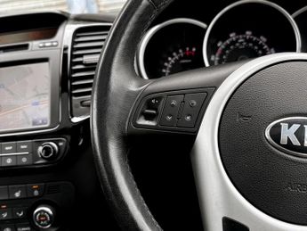 Kia Venga 1.6 4 5dr Auto [6]