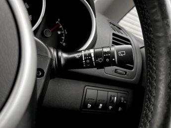 Kia Venga 1.6 4 5dr Auto [6]