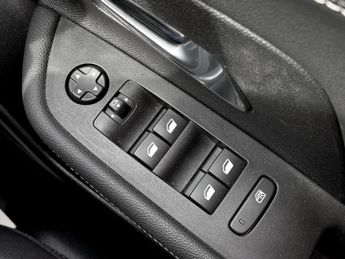 Vauxhall Mokka 100kW Ultimate 50kWh 5dr Auto