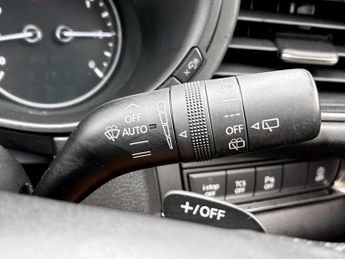 Mazda Cx-30 2.0 e-Skyactiv G MHEV Sport Lux 5dr Auto