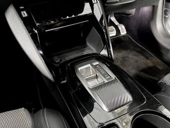 Peugeot 208 1.2 Hybrid 145 GT 5dr e-DSC6