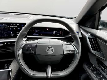 Vauxhall Grandland 157kW GS 73kWh 5dr Auto