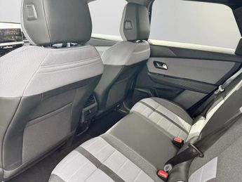 Vauxhall Grandland 157kW GS 73kWh 5dr Auto