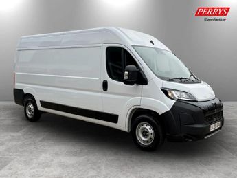 Peugeot Boxer 2.2 BlueHDi 140 H2 Van Professional