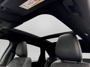 Ford Kuga 2.5 FHEV ST-Line X Edition 5dr CVT