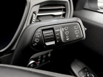 Ford Kuga 2.5 FHEV ST-Line X Edition 5dr CVT