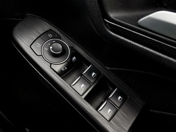 Ford Kuga 2.5 FHEV ST-Line X Edition 5dr CVT