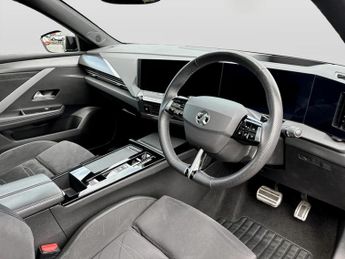 Vauxhall Astra 1.2 Turbo 130 Ultimate 5dr Auto