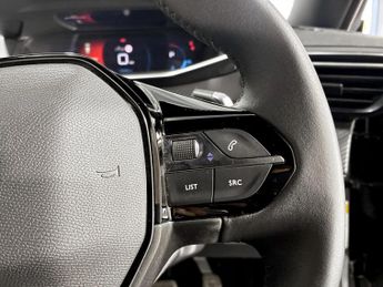 Peugeot 2008 1.2 PureTech 130 Allure Premium+ 5dr EAT8