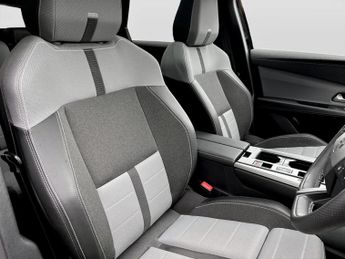 Vauxhall Grandland 157kW Ultimate 73kWh 5dr Auto [Panoramic Roof]