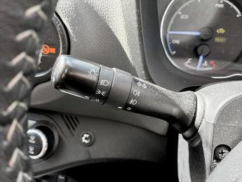 Toyota Yaris 1.5 Hybrid Icon Tech 5dr CVT