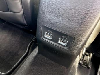 Peugeot 208 1.2 Hybrid 136 GT 5dr e-DSC6