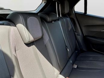 Peugeot 2008 100kW GT 50kWh 5dr Auto