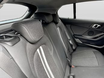BMW 1 Series 118i [136] Sport 5dr Step Auto [Live Cockpit Pro]