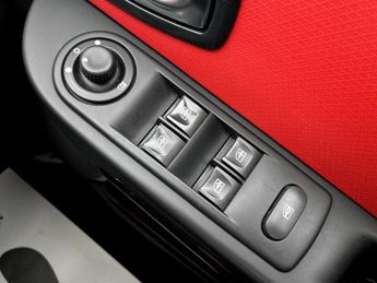 Renault Clio 1.5 dCi 90 Dynamique S MediaNav 5dr EDC