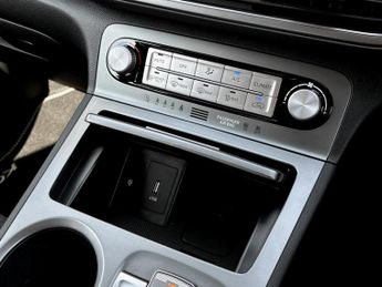 Hyundai Kona 100kW Premium 39kWh 5dr Auto