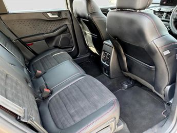 Ford Kuga 2.0 EcoBlue 190 ST-Line X Edition 5dr Auto AWD