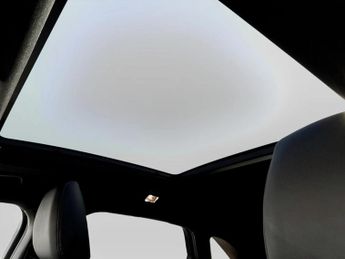 Ford Kuga 2.5 FHEV ST-Line X Edition 5dr CVT