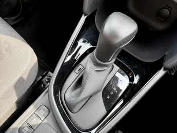Toyota Yaris Cross 1.5 Hybrid Design 5dr CVT