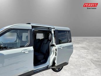 Ford Tourneo Courier 100kW Titanium 43kWh 5dr Auto [Driver Assist]