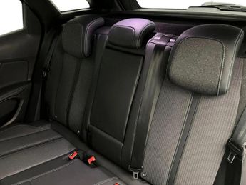 Peugeot 3008 1.6 Hybrid4 300 Allure Premium+ 5dr e-EAT8