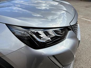 Peugeot 2008 100kW Allure Premium+ 50kWh 5dr Auto