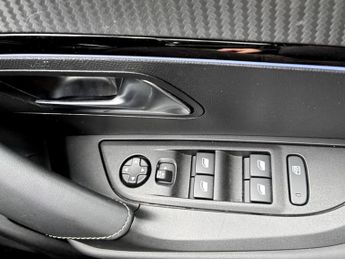 Peugeot 2008 100kW GT 50kWh 5dr Auto