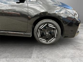 Nissan LEAF 110kW Acenta 39kWh 5dr Auto
