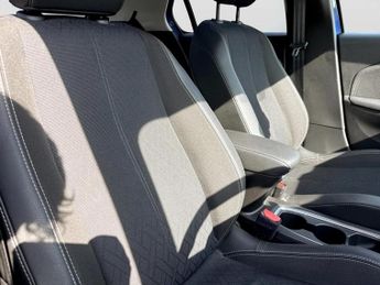 Vauxhall Corsa 100kW Elite Nav Premium 50kWh 5dr Auto [7.4kWCh]