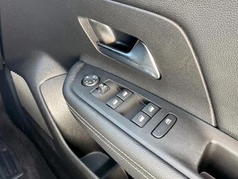 Vauxhall Mokka 100kW Ultimate 50kWh 5dr Auto