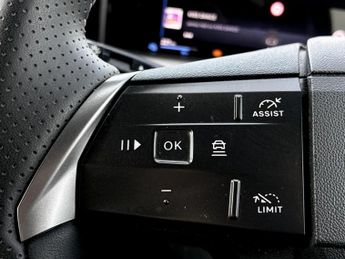 Vauxhall Grandland 157kW GS 73kWh 5dr Auto