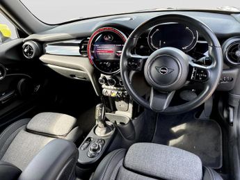 Mini Hatch 135kW Cooper S Level 2 33kWh 3dr Auto